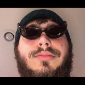 Meet your Posher, Lydia